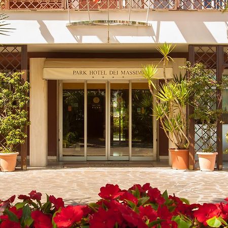 Park Hotel Dei Massimi Рим Екстериор снимка