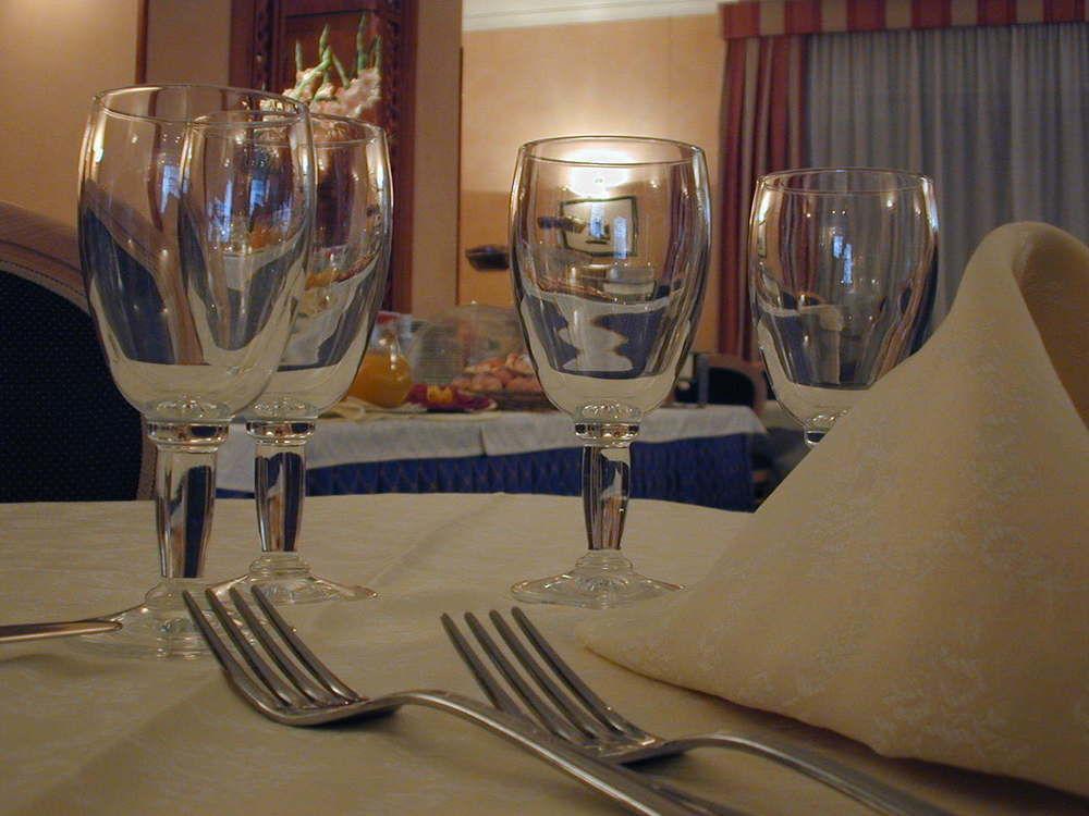 Park Hotel Dei Massimi Рим Екстериор снимка