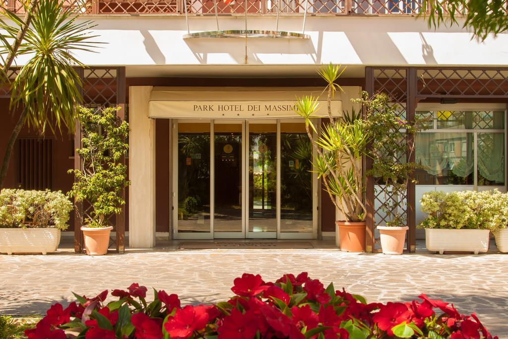 Park Hotel Dei Massimi Рим Екстериор снимка